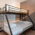 Apartment Spacious For 7 People