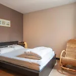 Spacious For 7 People Ostende