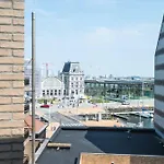 Spacious For 7 People