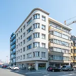 Apartment Spacious For 7 People Ostende