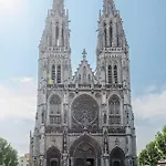 Spacious For 7 People * Oostende