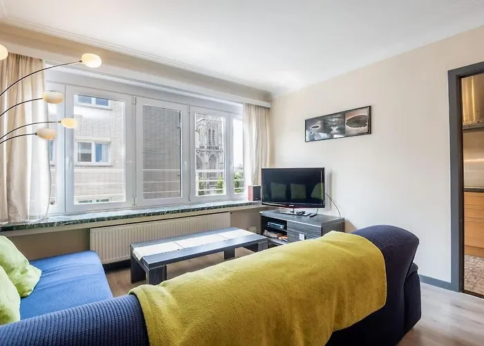 Apartment Spacious For 7 People Ostend