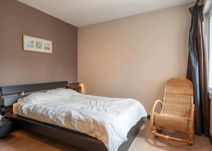 Spacious For 7 People Апартаменти Остенде