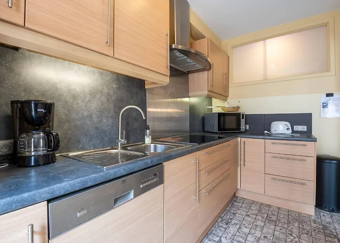 Spacious For 7 People Apartment *